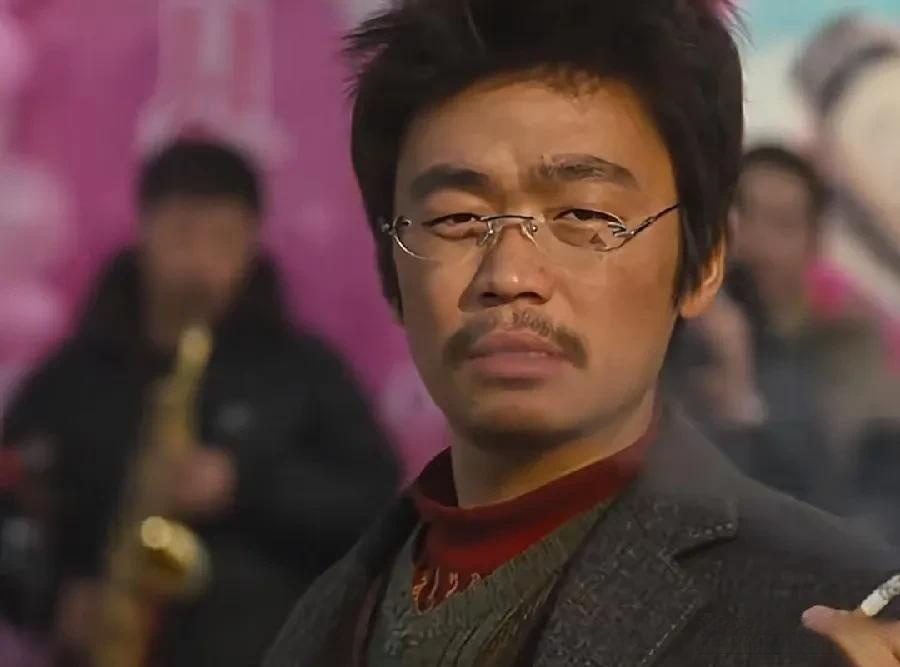 kaiyun官方网站-包含现场高呼：王强的压哨三分点燃全场！的词条