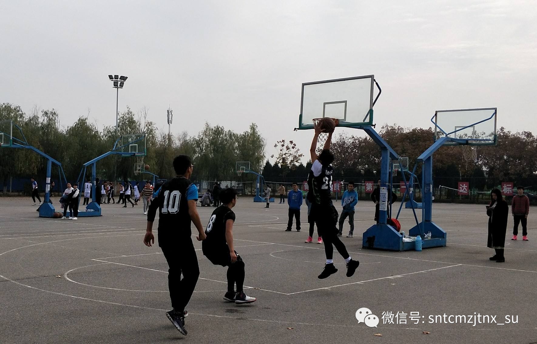 关于“篮球梦之队”青少年志愿公益在云南成功举办的信息